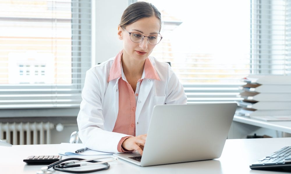 Digital information boosts GPs’ support for brain injury survivors