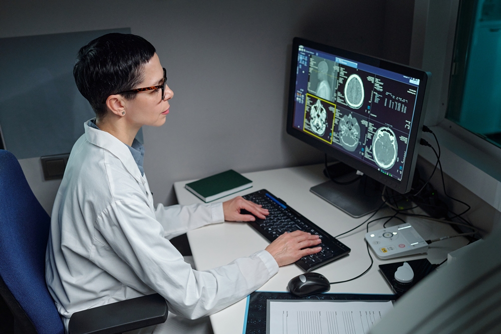 Real-time brain monitor detects infections earlier
