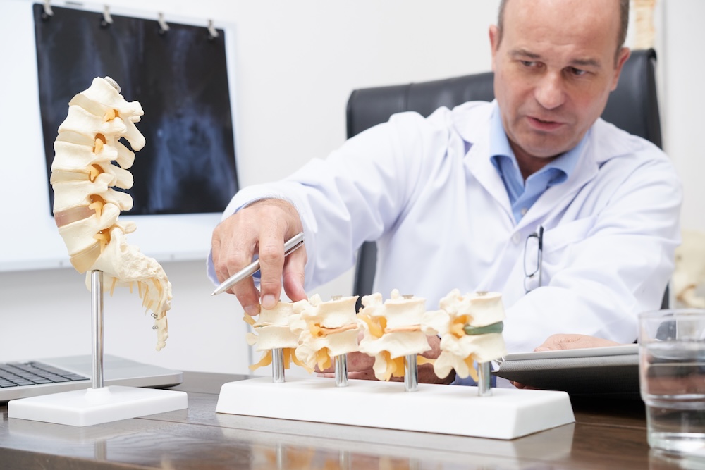 Injectable nanobots repair spinal cord, study finds
