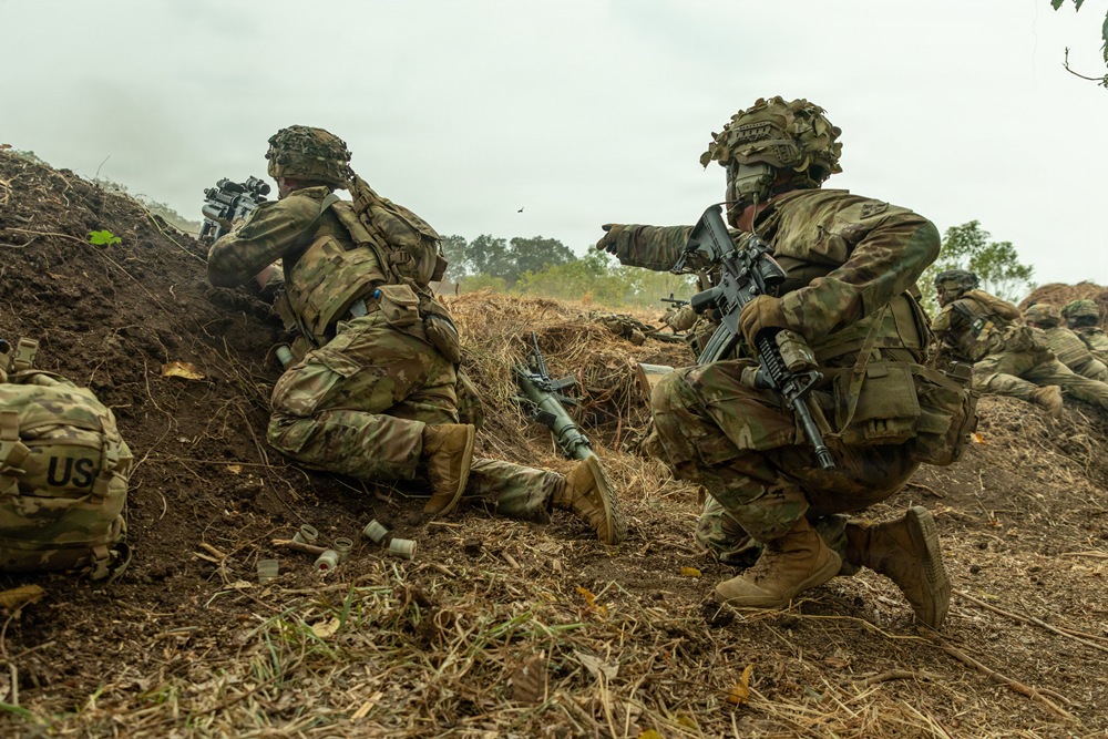 260910-A-MH953-1142 US military looks to improve detection of brain injuries caused by blasts